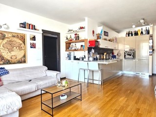 Trilocale in Vendita a Rovato, 179'000€, 96 m², con Box