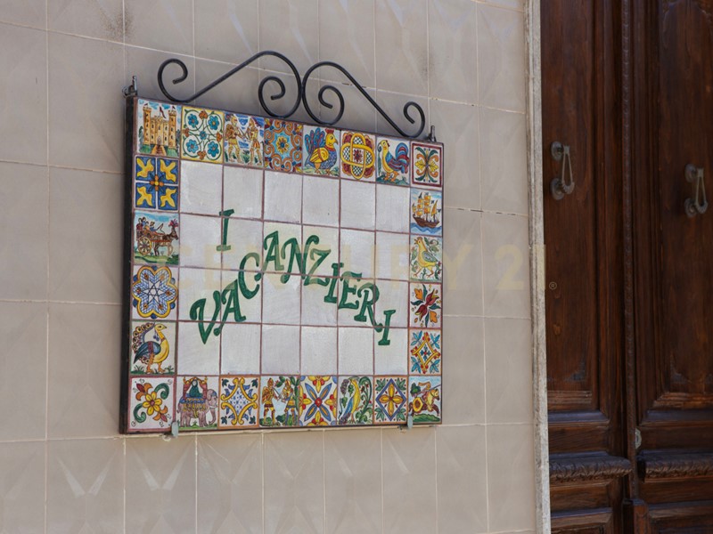 Casa Indipendente in Vendita a Avola, 200'000€, 199 m²