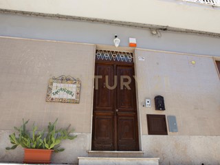 Casa Indipendente in Vendita a Avola, 200'000&euro;, 199 m²