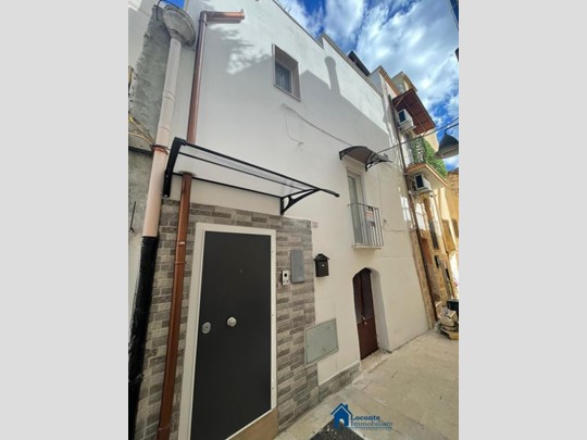 Casa Indipendente in Vendita a Cellamare, 65'000€, 50 m²