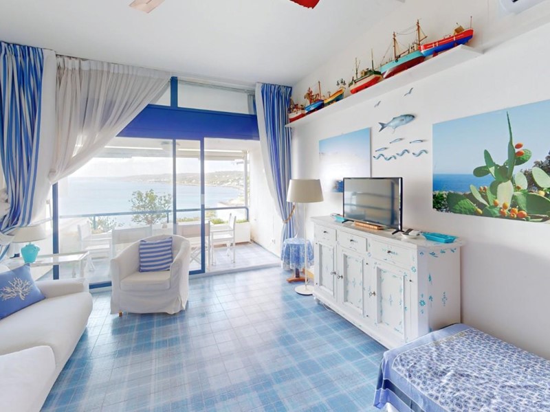 Monolocale in Vendita a Castro in Puglia, 185'000€, 55 m², arredato