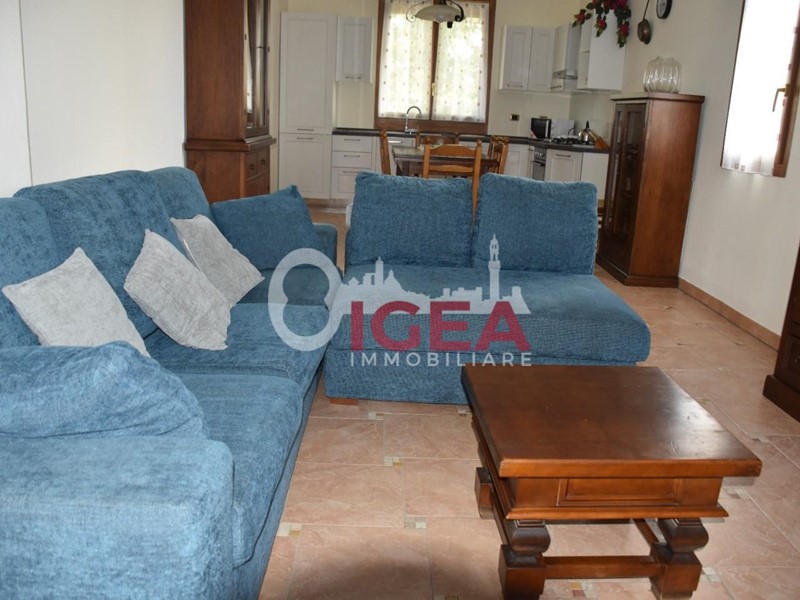 Quadrilocale in Affitto a Siena, 1'200€, 70 m², arredato