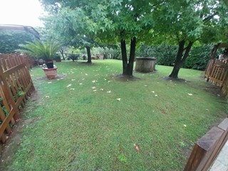 Villa in Vendita a Calci, 549'000€, 210 m²