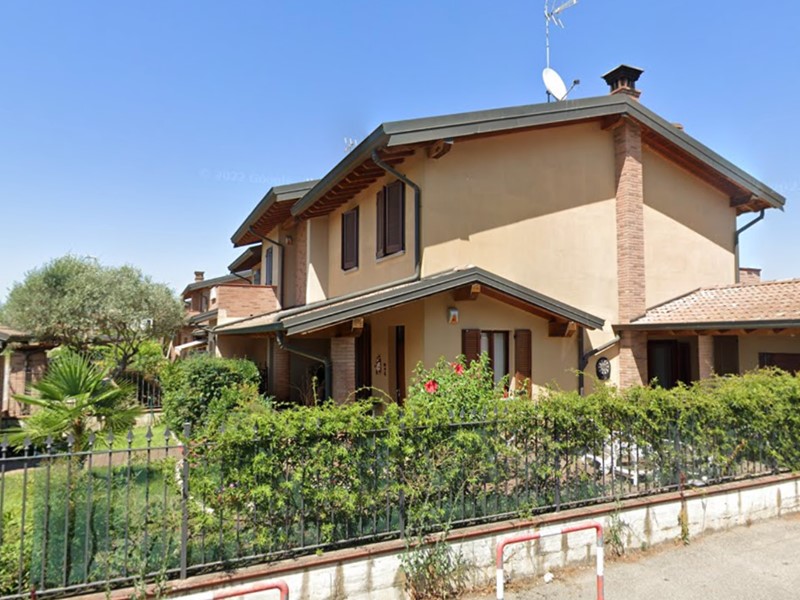 Villetta a schiera in Vendita a Belgioioso, 142'500€, 122 m², con Box