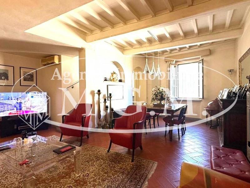 Appartamento in Vendita a Calcinaia, 420'000€, 125 m², arredato