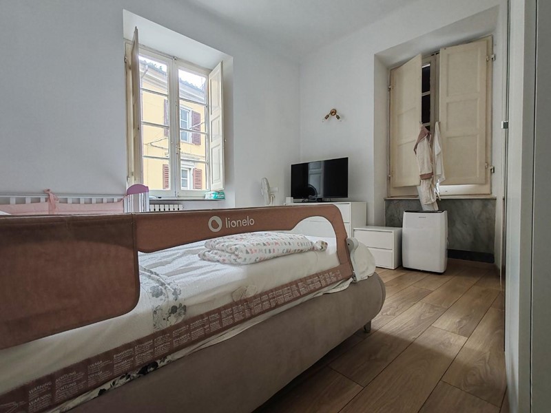 Appartamento in Vendita a Massa, 270'000€, 100 m²