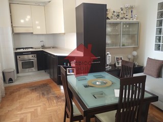 Trilocale in Vendita a Empoli, 145'000€, 70 m², arredato