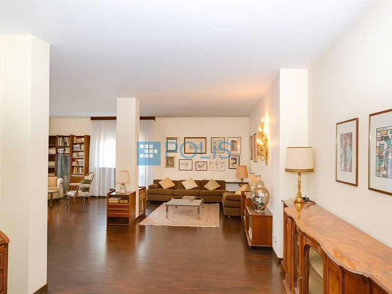 Appartamento in Vendita a Abano Terme, 325'000€, 250 m²