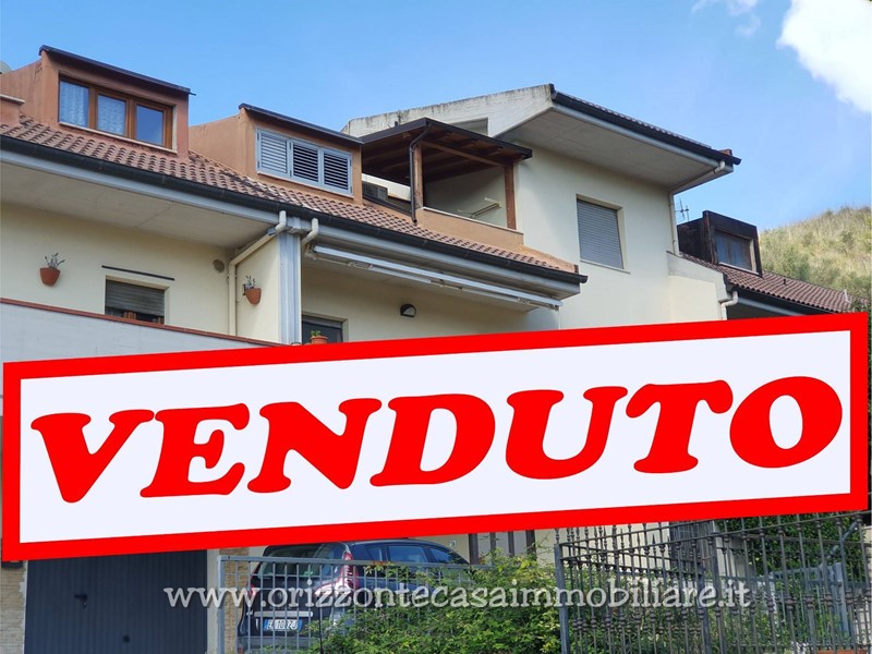 Villetta a schiera in Vendita a Ascoli Piceno, 235'000€, 1838 m²