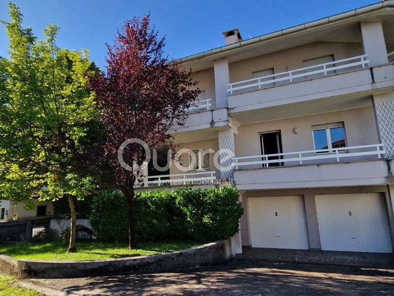 Appartamento in Vendita a Tarcento, 165'000€, 186 m²