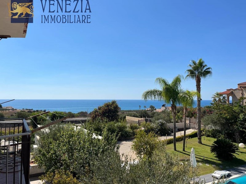 Quadrilocale in Vendita a Sciacca, 98'000€, 134 m²
