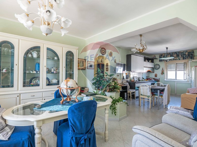 Appartamento in Vendita a Siracusa, 55'000€, 110 m²