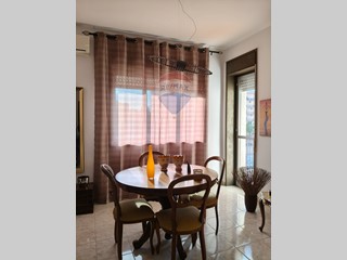 Appartamento in Vendita a Siracusa, 130'000€, 118 m²