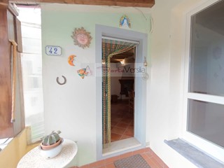 Casa Semi Indipendente in Vendita a Pietrasanta, 90'000€, 48 m²