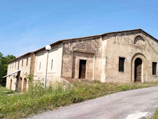 Immobile commerciale in Vendita a Piombino, 525'938&euro;, 1550 m²