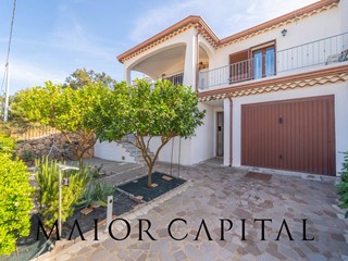 Villetta a schiera in Vendita a Budoni, 435'000€, 188 m²