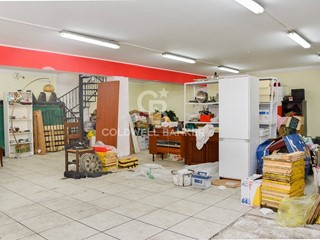 Magazzino in Vendita a Fiumefreddo di Sicilia, 48'000&euro;, 183 m²