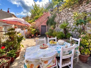 Quadrilocale in Vendita a Marciana, 240'000€, 80 m²