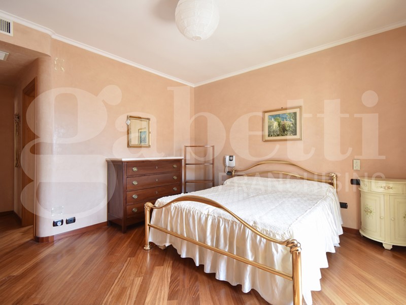 Villa in Vendita a Vasto, 990'000&euro;, 718 m²