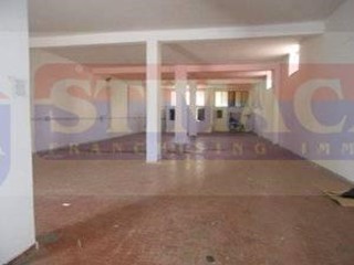 Capannone in Affitto a Casoria, 1'200€, 280 m²