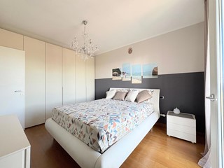 Villa in Vendita a Robecco sul Naviglio, 339'000€, 180 m²