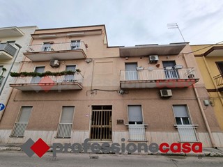 Trilocale in Vendita a Taranto, 104'000€, 100 m²