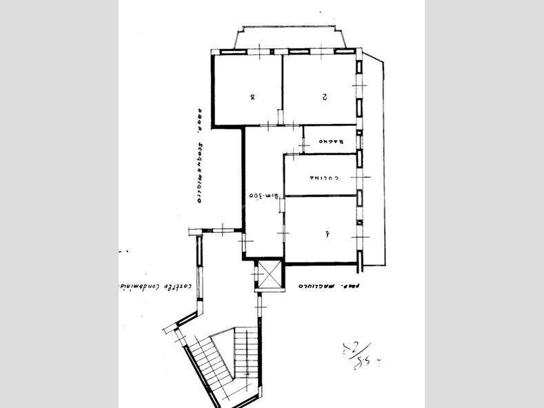 Trilocale in Vendita a Casoria, 145'000€, 89 m²
