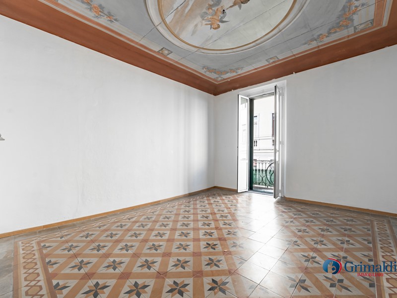 Villa in Vendita a Saronno, 1'100'000€, 1100 m²