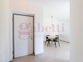 Trilocale in Vendita a Cantù, 320'000€, 90 m²