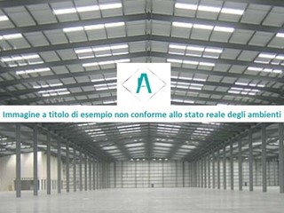 Capannone in Vendita a Santa Margherita Ligure, 7'596€, 11 m²