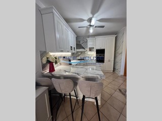 Bilocale in Vendita a Ravenna, zona Castiglione Di Ravenna, 149'000€, 70 m²