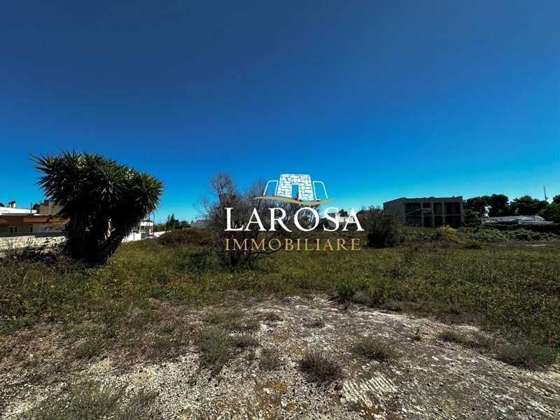 Terreno agricolo in Vendita a Melendugno, 900 m²