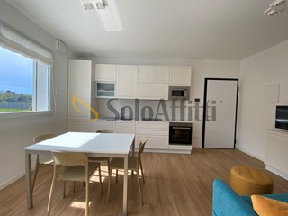 Bilocale in Affitto a Rimini, zona Ospedale, 1'100&euro;, 45 m², arredato