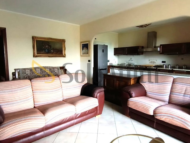 Appartamento in Affitto a Trofarello, 750€, 110 m², arredato