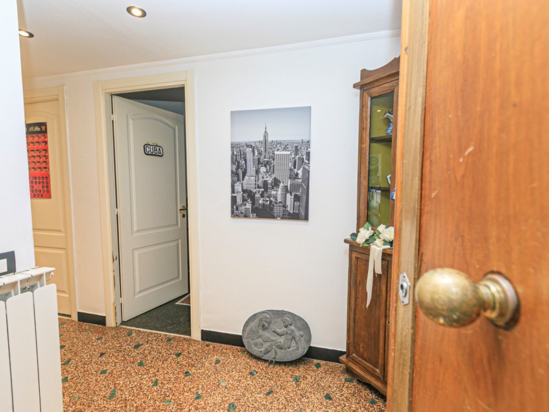 Appartamento in Vendita a Genova, zona Albaro, 375'000€, 125 m²