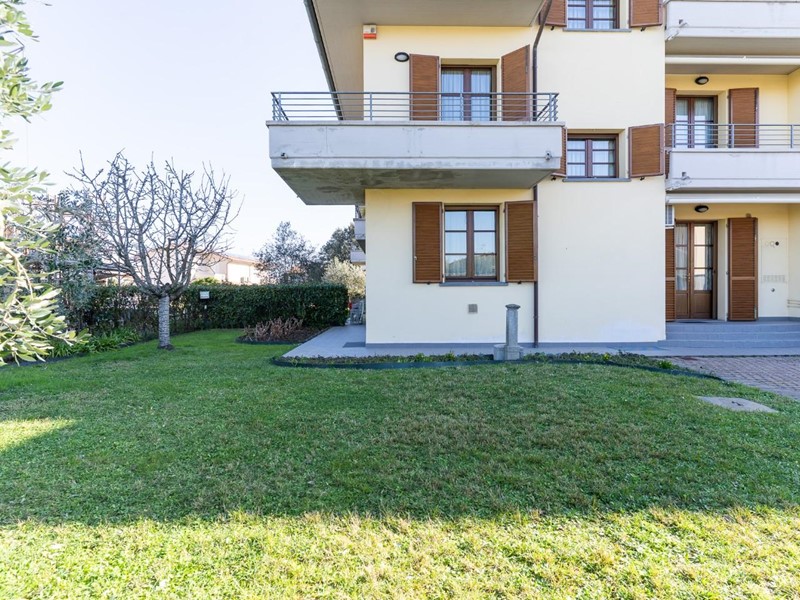 Casa Indipendente in Vendita a San Miniato, zona San Miniato Basso, 420'000€, 100 m², con Box