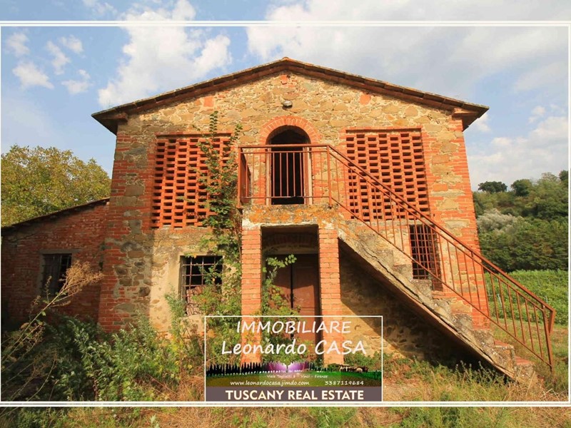 Casale in Vendita a Vinci, 115'000€, 95 m²