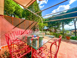 Villetta a schiera in Vendita a Trecastagni, 200'000€, 200 m²