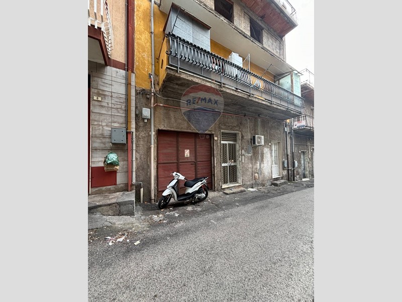 Appartamento in Vendita a Santa Maria di Licodia, 37'900€, 110 m²