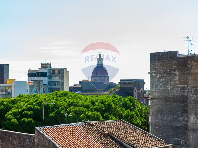 Quadrilocale in Vendita a Catania, 70'000&euro;, 85 m²