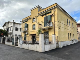 Bilocale in Vendita a Roma, 129'000&euro;, 45 m²