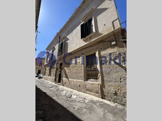 Casa Indipendente in Vendita a Lecce, 530'000€, 231 m²
