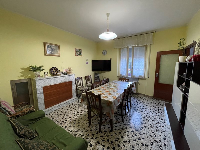 Casa Indipendente in Vendita a Manoppello, zona Scalo, 165'000€, 186 m²