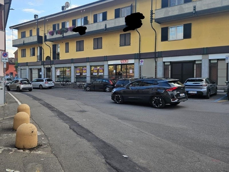 Attività commerciale in Vendita a Codogno, 60'000€, 70 m², arredato