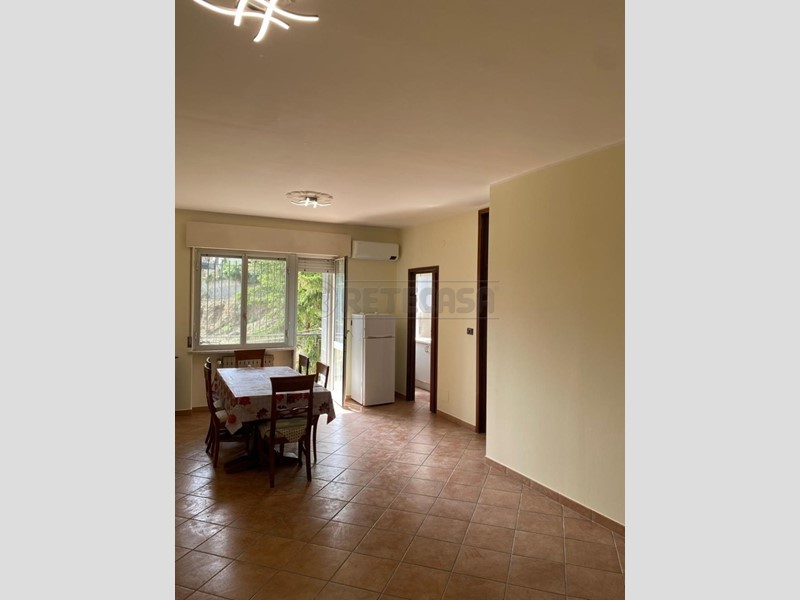 Trilocale in Vendita a Borghetto Santo Spirito, 250'000€, 75 m²