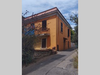Quadrilocale in Vendita a Nettuno, 119'000€, 120 m²