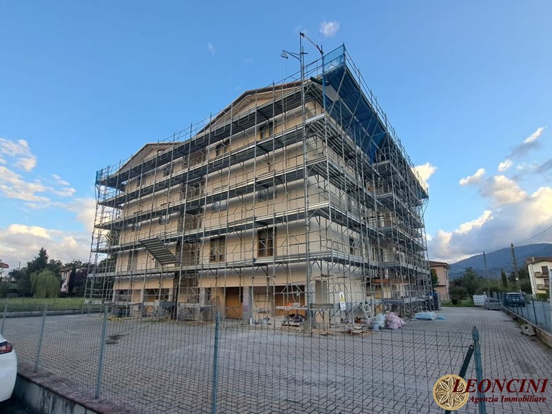 Appartamento in Vendita a Filattiera, 75'000€, 110 m²