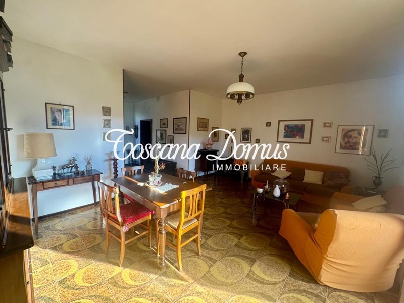 Casa Indipendente in Vendita a Sovicille, zona Rosia, 290'000€, 145 m², arredato, con Box
