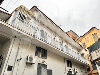 Quadrilocale in Vendita a Arzano, 160'000€, 129 m²