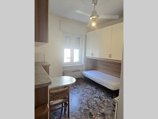 Appartamento in Affitto a Bergamo, zona zona San Tommaso , 320&euro;, arredato